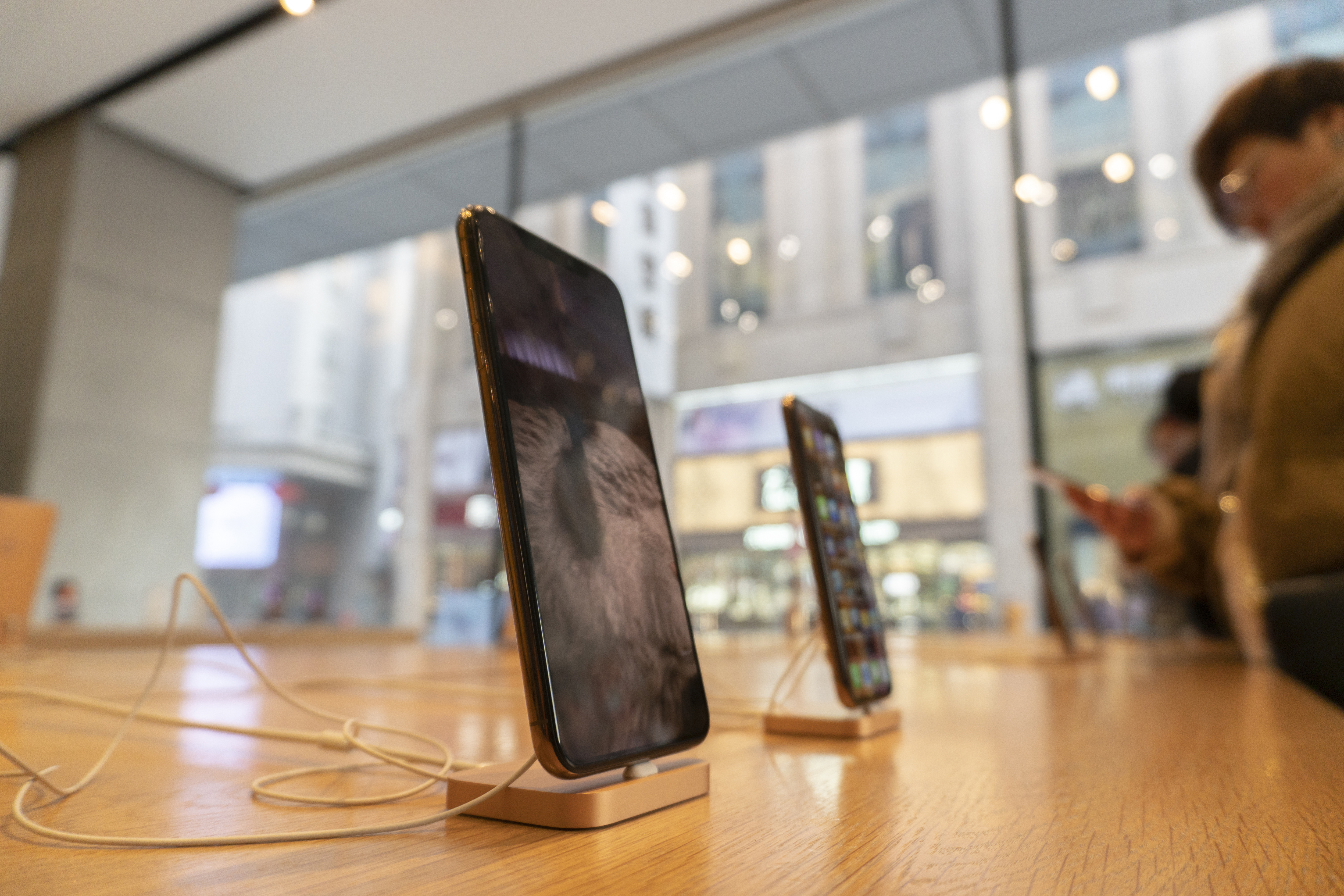Apple store iphone 11 pro max